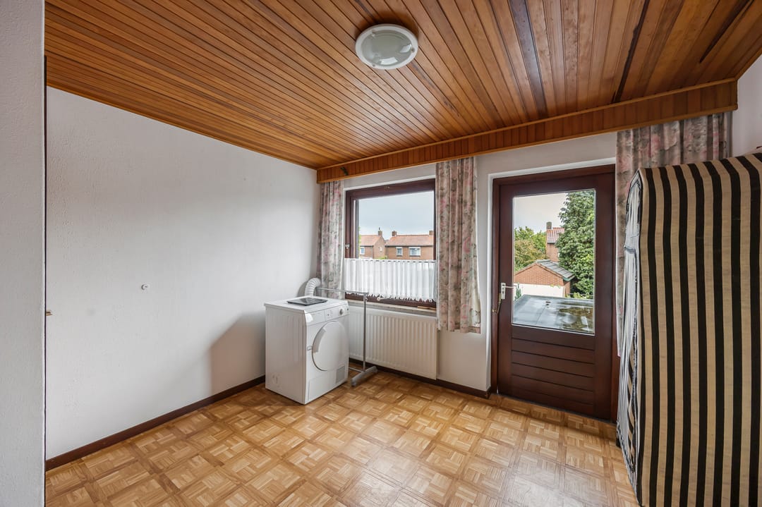 Photo 22 of Begoniastraat 46