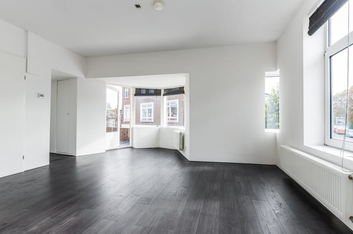 Photo 2 of Hoogenhoek 1-B