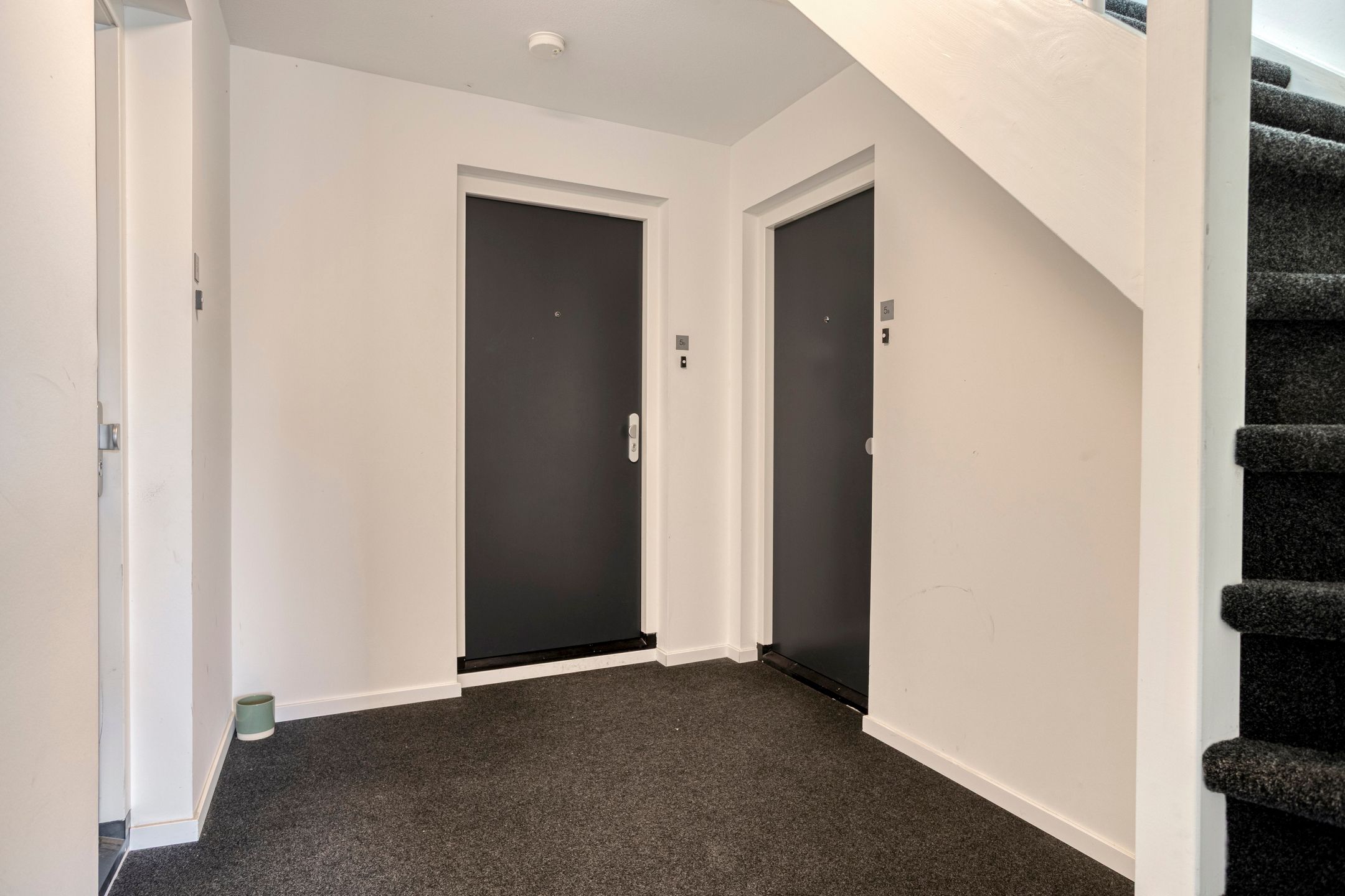 Photo 9 of Vuilstraat 5-A