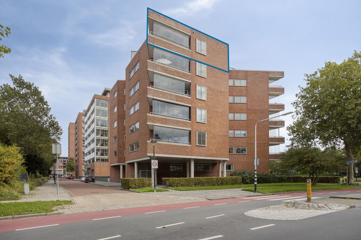 Foto 4 van Jade 107