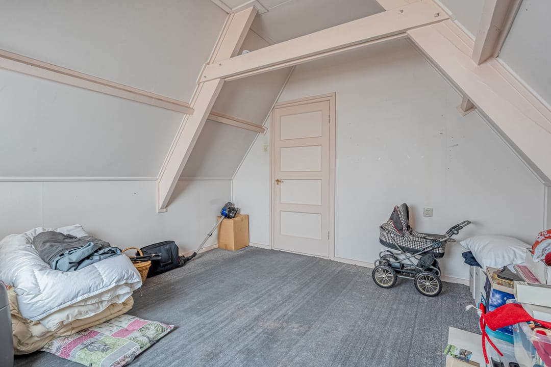 Photo 47 of Moerheimstraat 120
