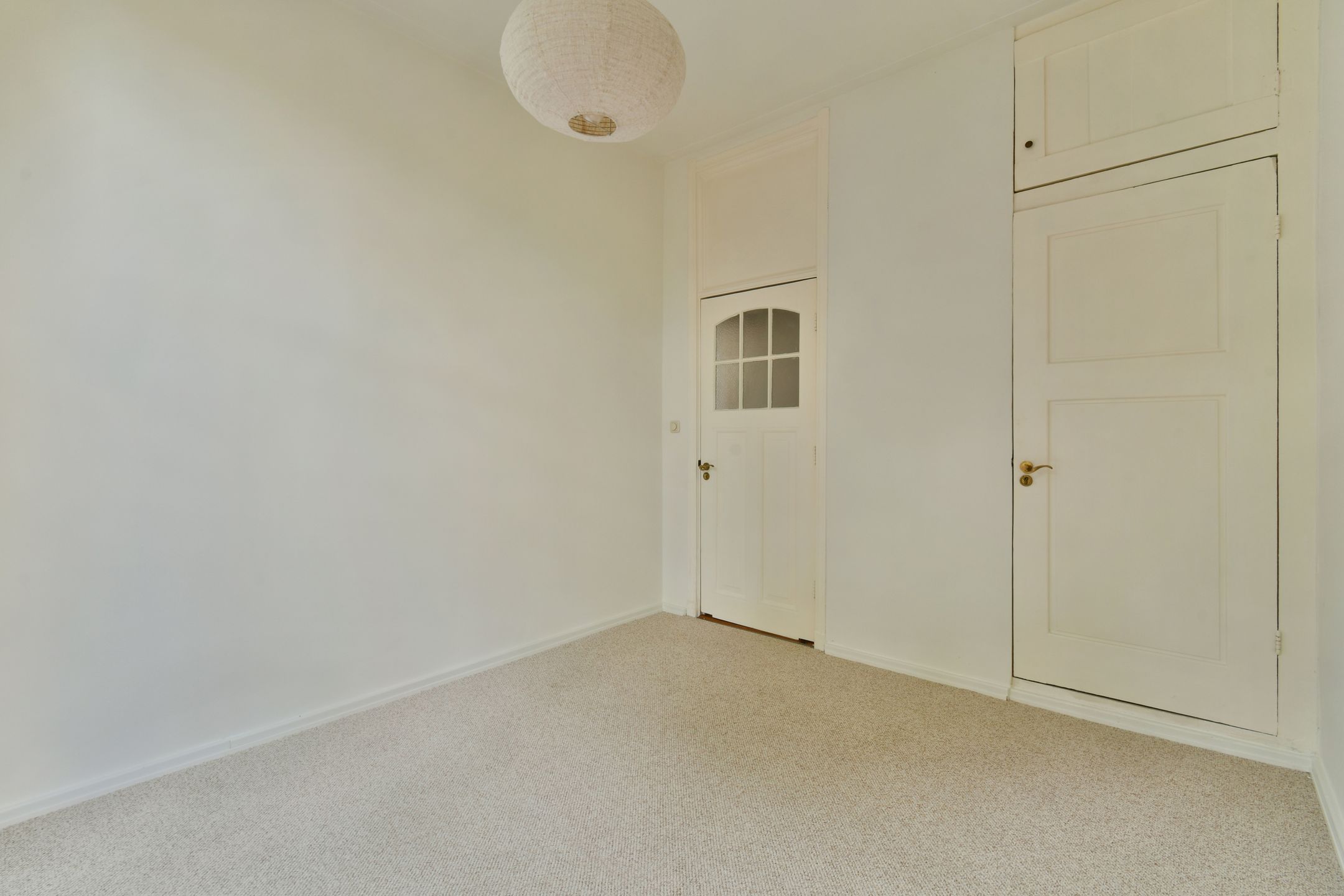 Photo 12 of Lomanstraat 6-2