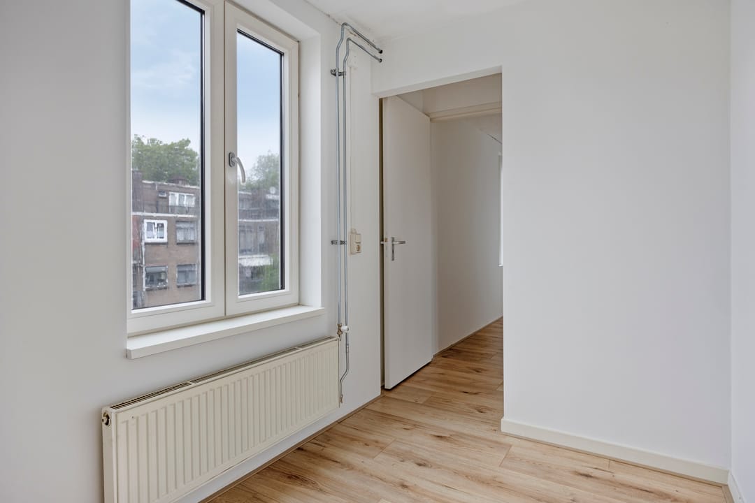 Photo 23 of Moerkerkestraat 61-A01