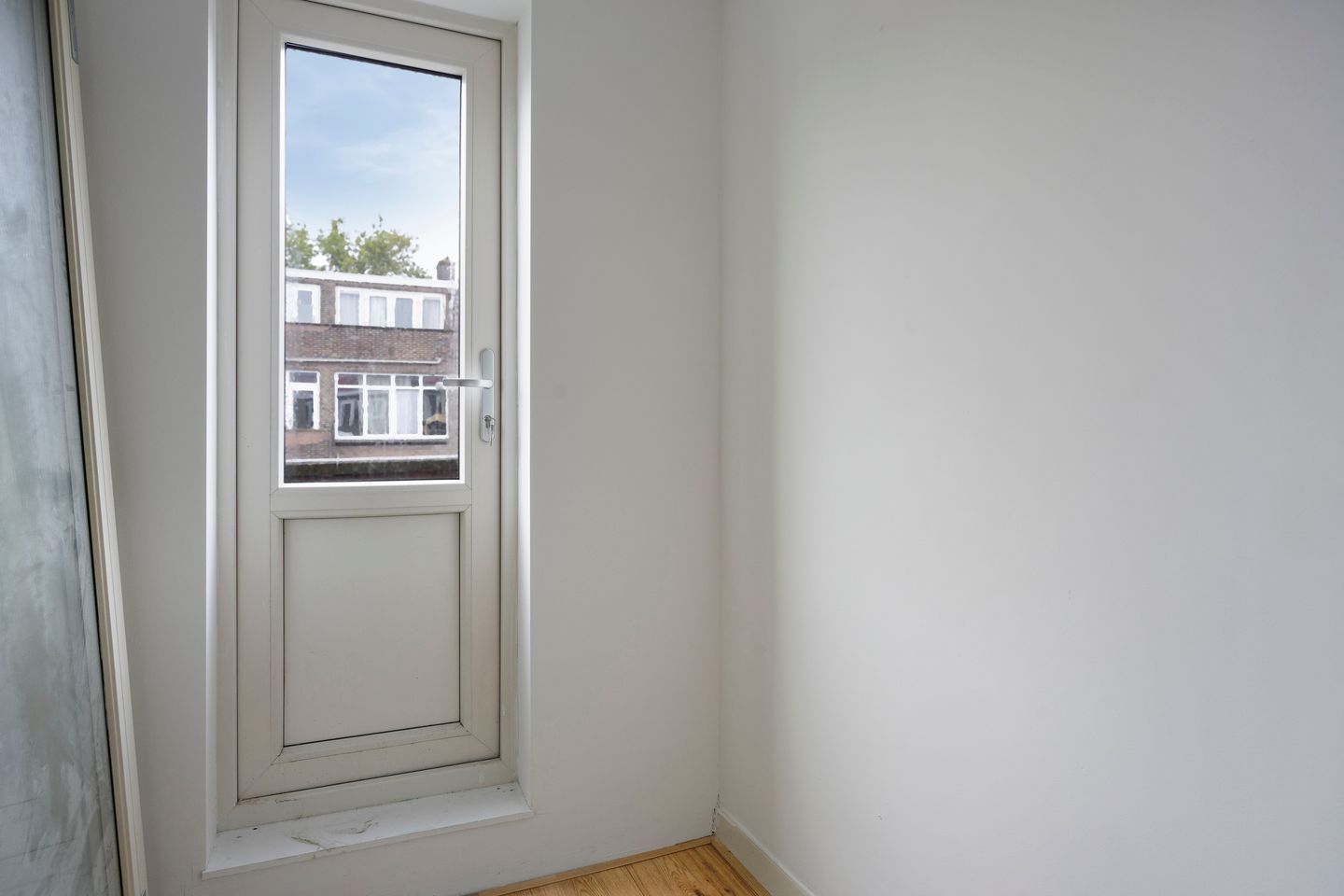 Photo 20 of Moerkerkestraat 61-A01