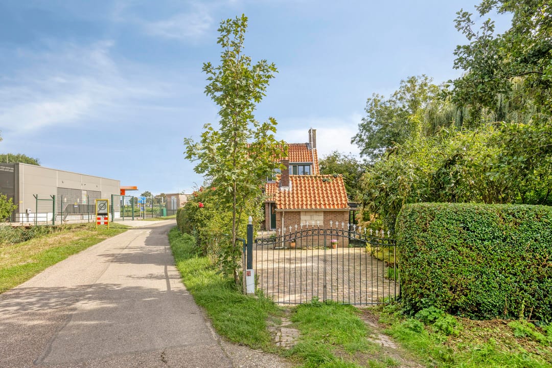 Photo 7 of Korte Welleweg 1