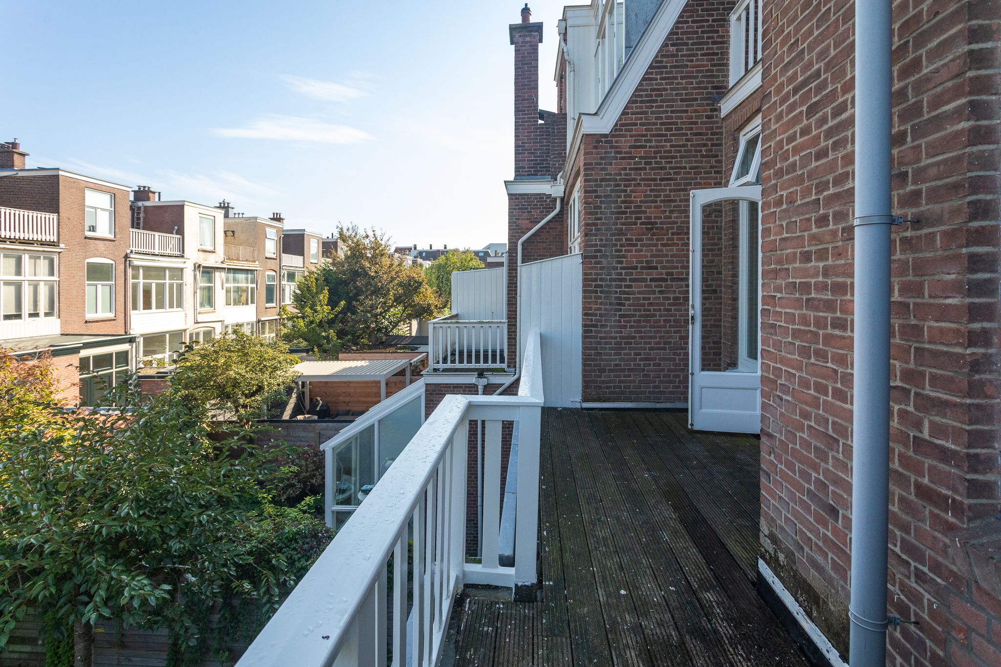 Photo 36 of Bentinckstraat 141