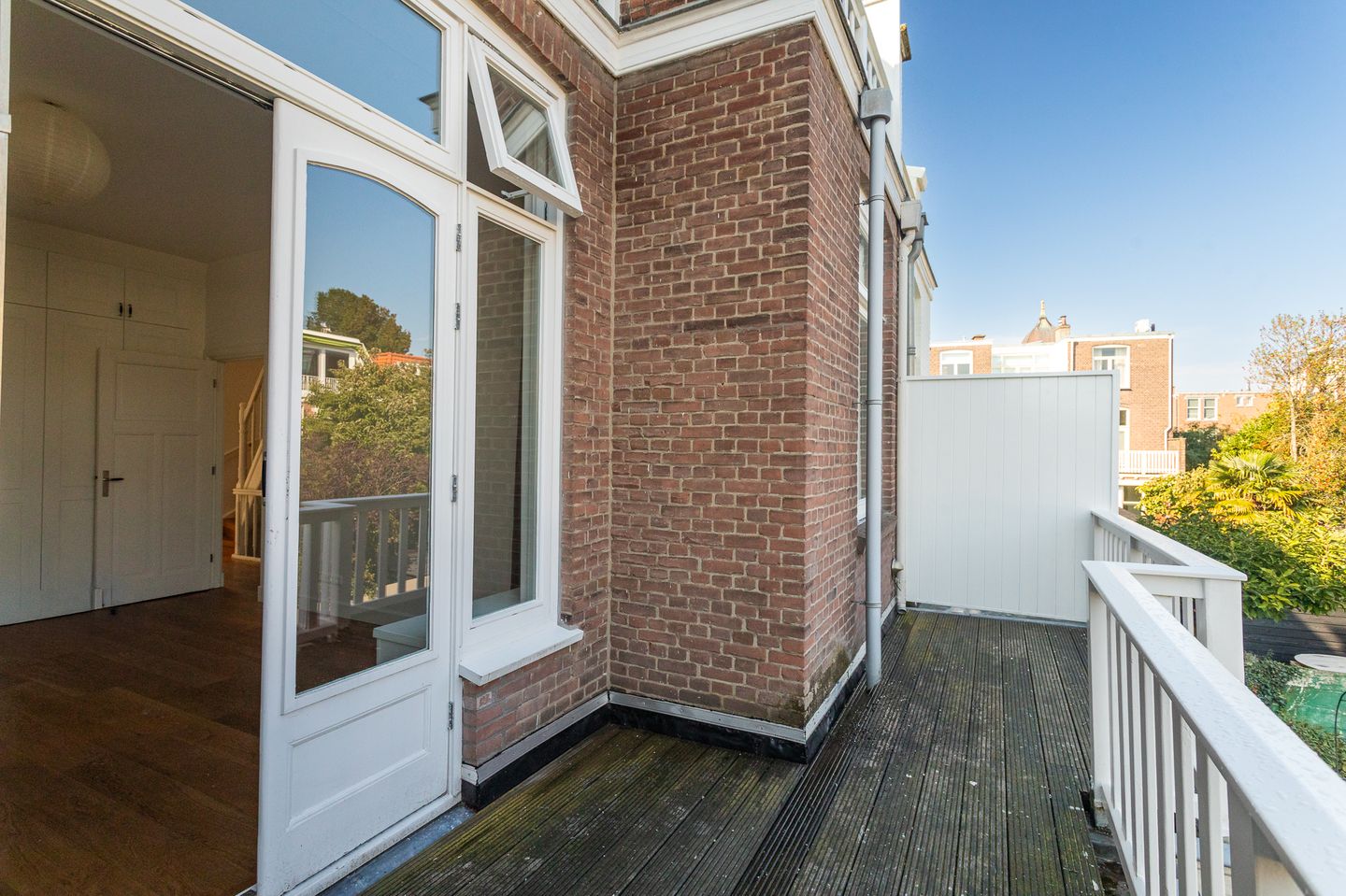 Photo 34 of Bentinckstraat 141