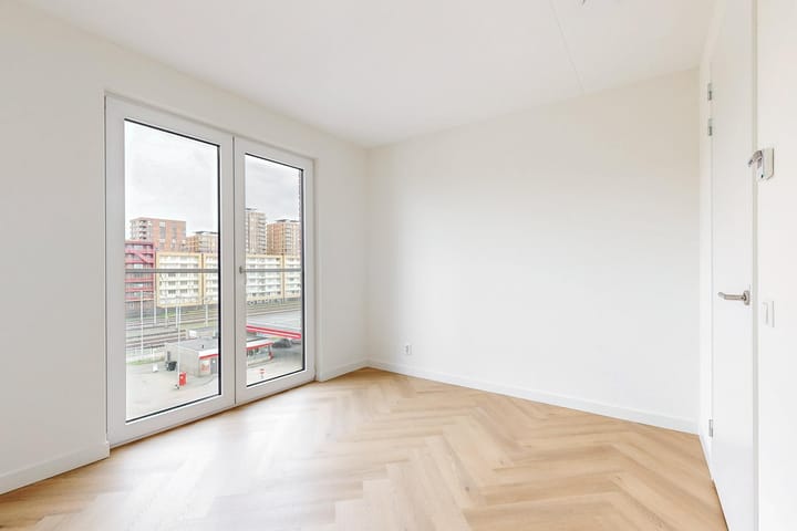 Appartement te huur: Provincialeweg 190V, Zaandam