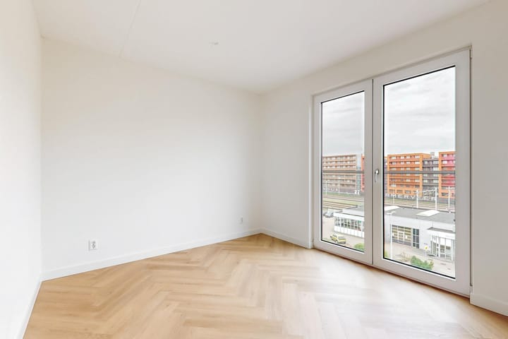 Appartement te huur: Provincialeweg 190V, Zaandam