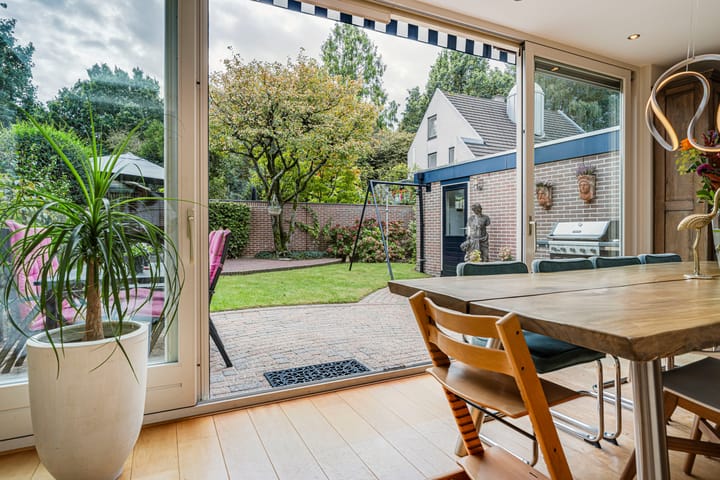 Tussenwoning te koop: Veenhof 1927, Wijchen