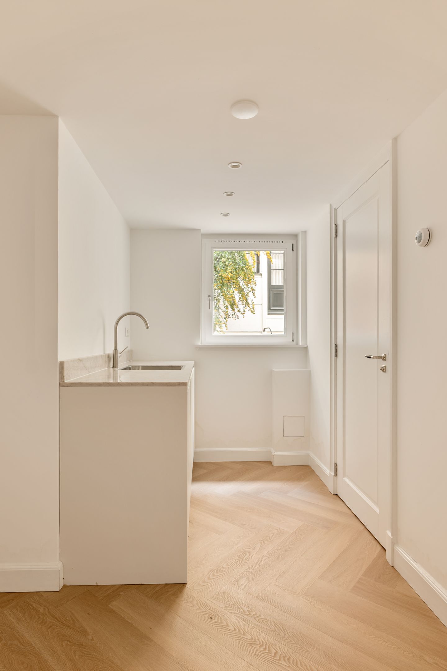Bekijk foto 5 van Nieuwezijds Voorburgwal 23