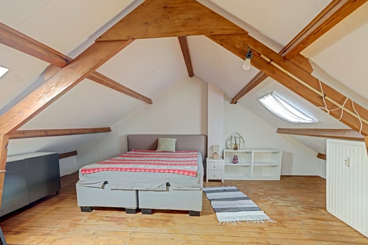 Tussenwoning te koop: Corellistraat 237, Tilburg