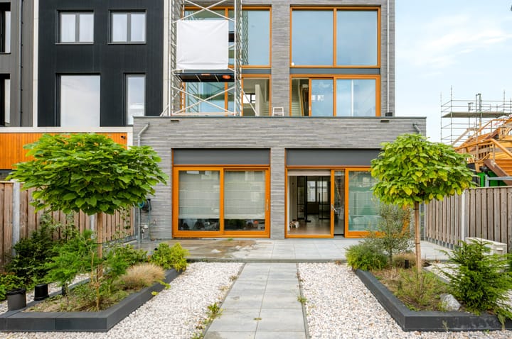 Appartement te huur: Tan Malakastraat 86A, Amsterdam