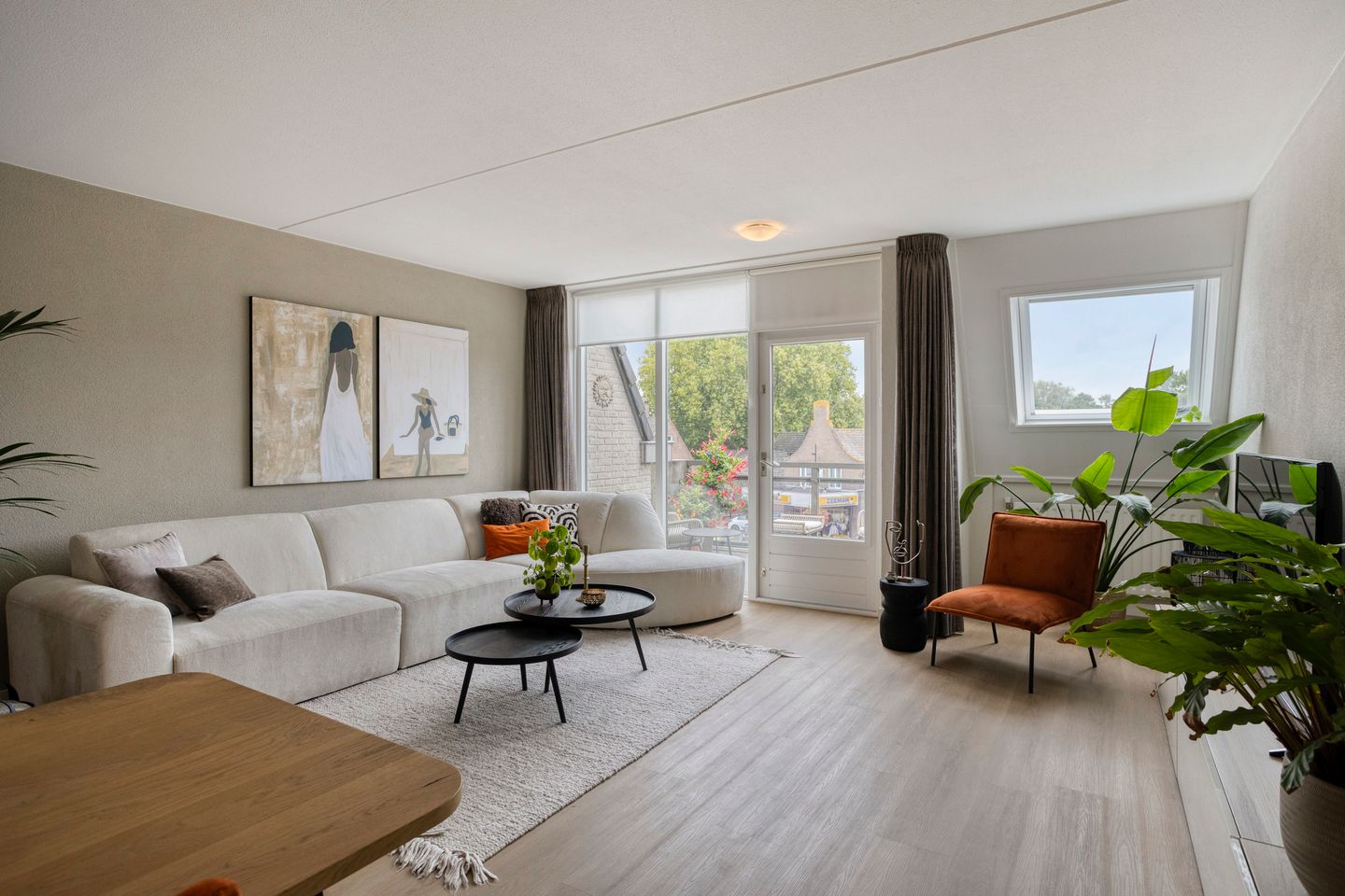 Photo 10 of 't Dorp 79-A