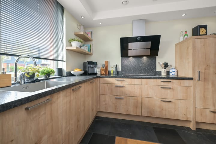 Tussenwoning te koop: De Voorhoede 47, Wormer