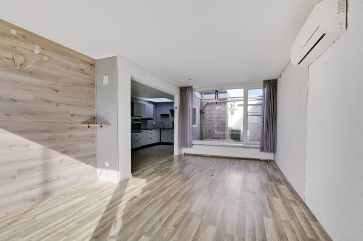 Tussenwoning te koop: Vorst Leopoldstraat 7, 'S-Heerenberg