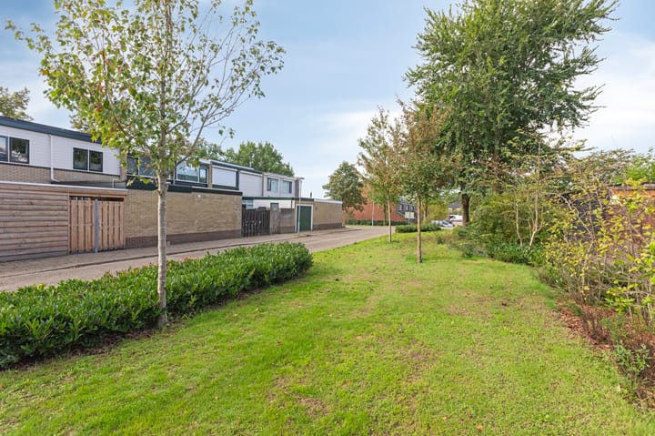 Tussenwoning te koop: Vorst Leopoldstraat 7, 'S-Heerenberg