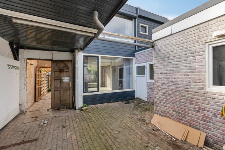 Tussenwoning te koop: Vorst Leopoldstraat 7, 'S-Heerenberg