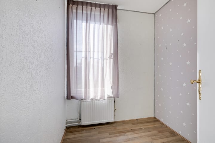 Tussenwoning te koop: Vorst Leopoldstraat 7, 'S-Heerenberg