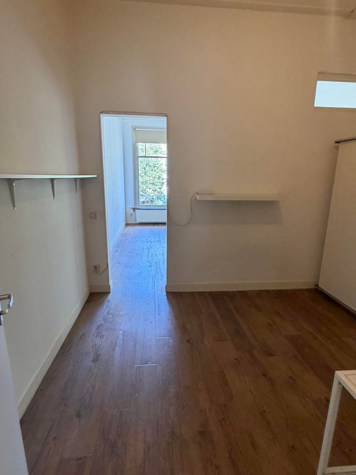 Studio te huur: Mariastraat 2K, Apeldoorn