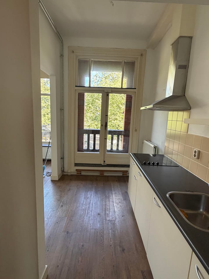 Studio te huur: Mariastraat 2K, Apeldoorn