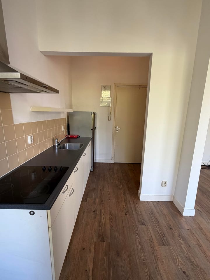 Studio te huur: Mariastraat 2K, Apeldoorn