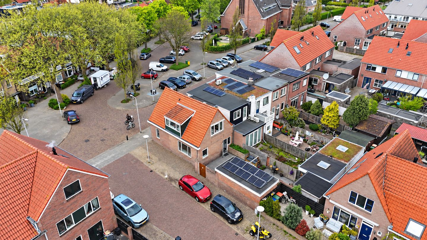 Photo 44 of Velserduinweg 147-B