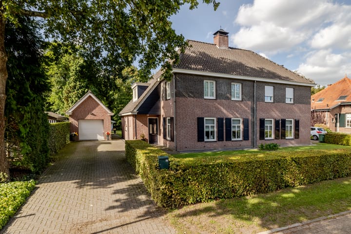 Foto 5 van Grensweg 8-B