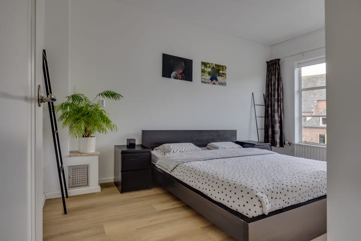 Tussenwoning te koop: Petristraat 3, Utrecht