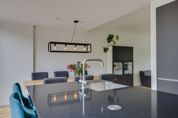 Tussenwoning te koop: Petristraat 3, Utrecht