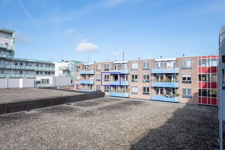 Appartement te koop: Korenbloem 94, Zwaag