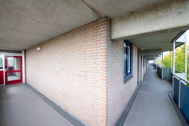 Appartement te koop: Korenbloem 94, Zwaag