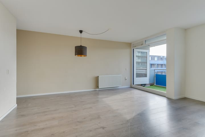 Appartement te koop: Korenbloem 94, Zwaag