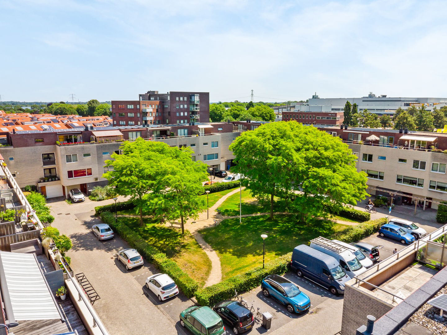 Photo 10 of Jules Vernehof 6