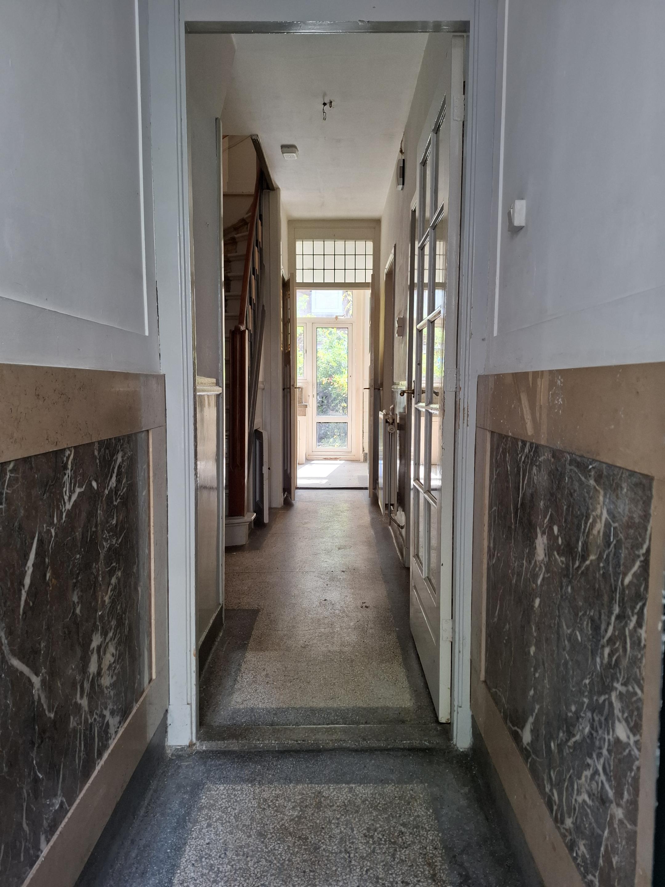 Photo 6 of Frank van Borselenstraat 12-B