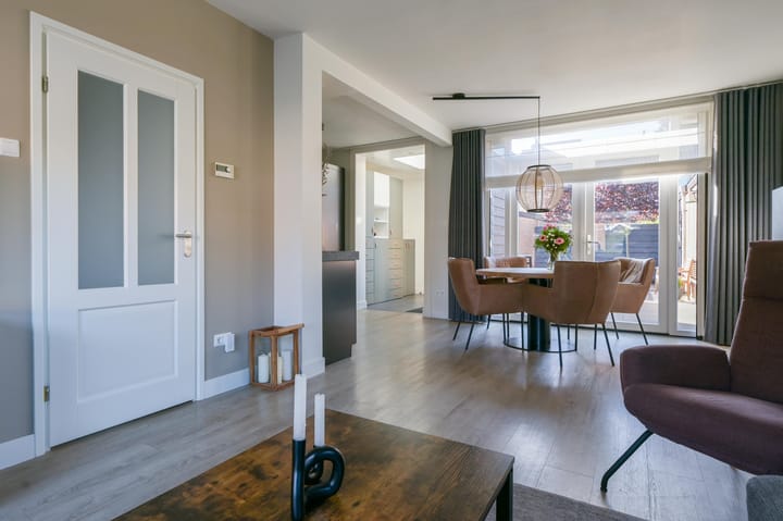 Twee-onder-één-kap te koop: Vondelstraat 30, Putten