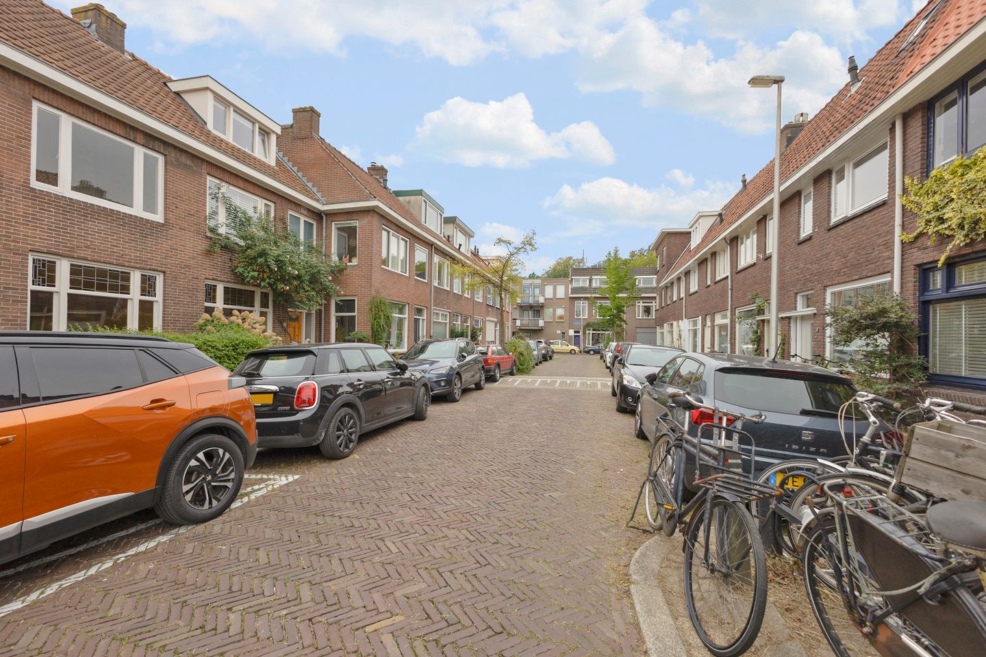 Photo 19 of Herman Modedstraat 13