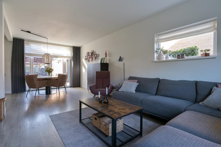 Twee-onder-één-kap te koop: Vondelstraat 30, Putten