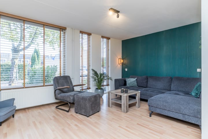 Tussenwoning te koop: Zuster Kubornpad 3, Beek (Li)