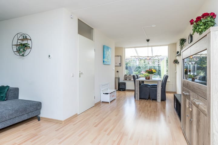 Tussenwoning te koop: Zuster Kubornpad 3, Beek (Li)