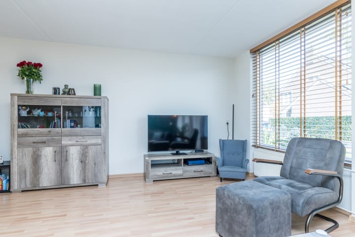 Tussenwoning te koop: Zuster Kubornpad 3, Beek (Li)