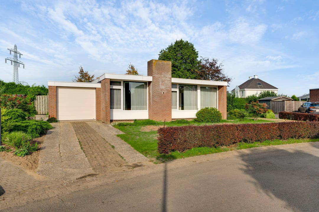 Photo 38 of Landweerstraat 1