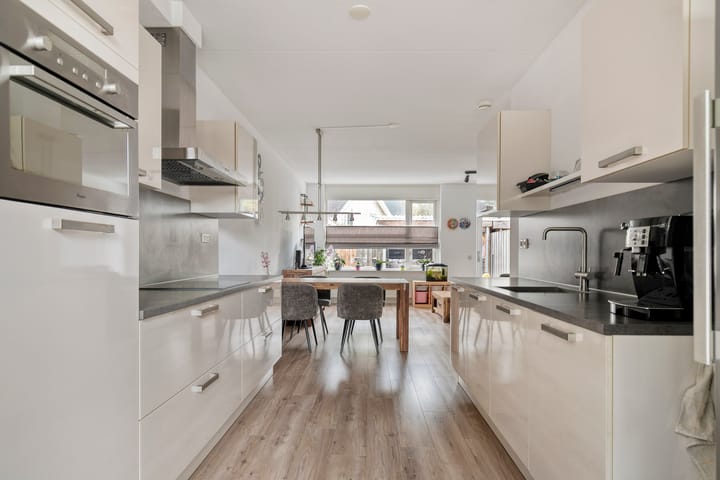 Tussenwoning te koop: Ruurd Visserstraat 66, Achterveld (Ut)