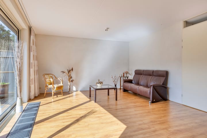 Hoekwoning te koop: Koningin Julianastraat 32, Berkenwoude