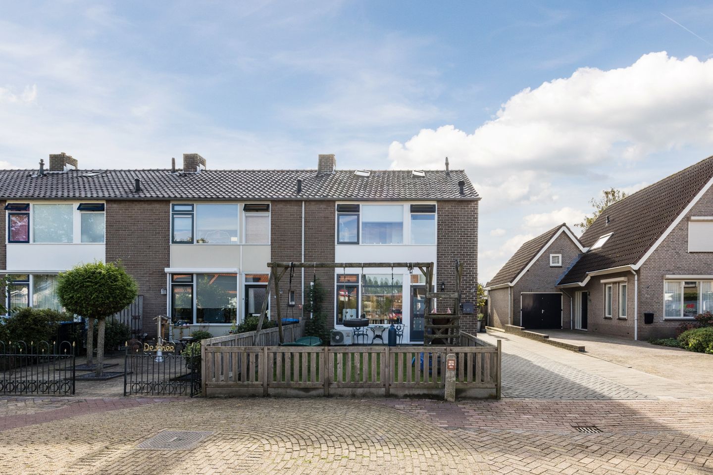 Foto 4 van Burg B. den Oudenstraat 8