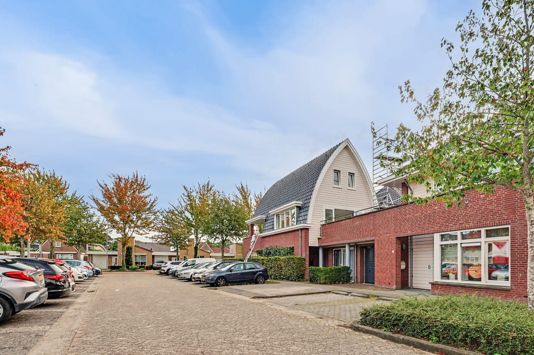 Photo 41 of Middelmeede 22