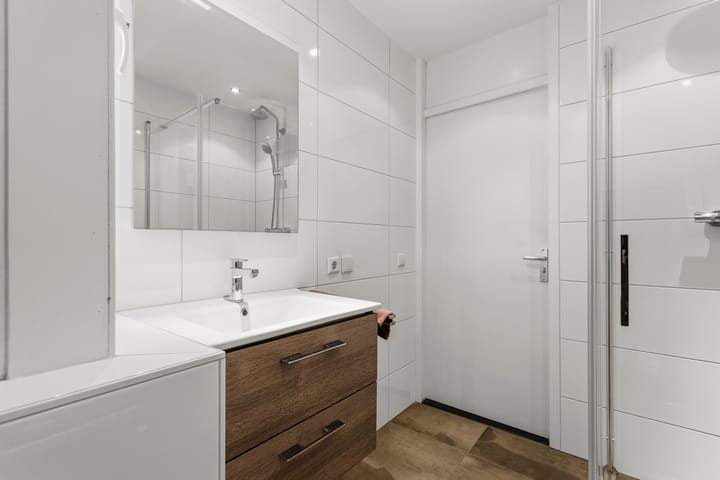 Tussenwoning te koop: Ganzewei 11, Elst (Ge)