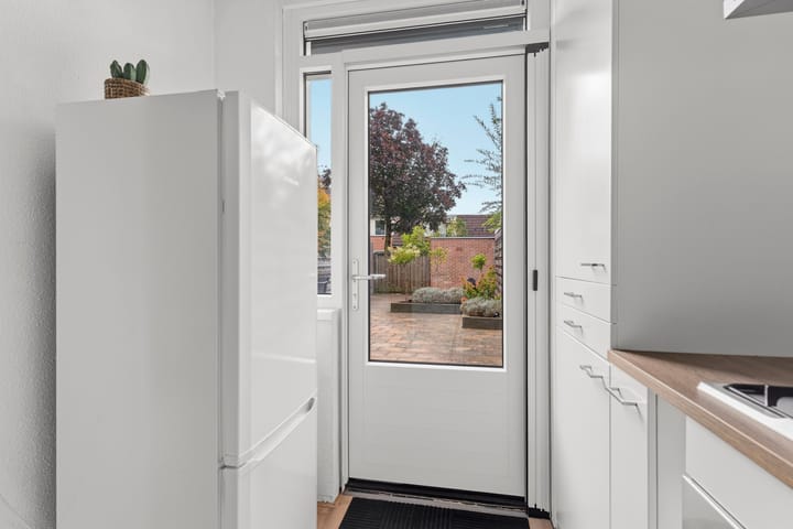 Tussenwoning te koop: Ganzewei 11, Elst (Ge)