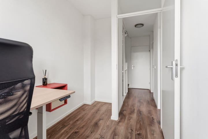 Tussenwoning te koop: Ganzewei 11, Elst (Ge)