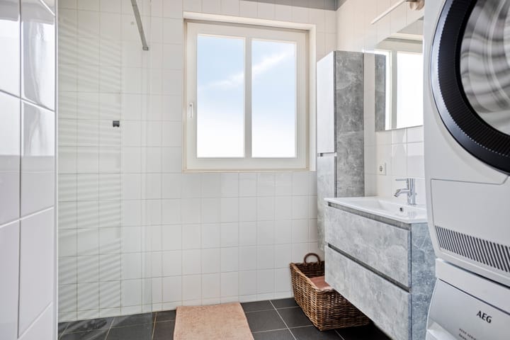 Tussenwoning te koop: Eekhoornstraat 10, Heijen